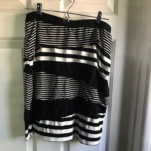 Striped-flattering skirt!
